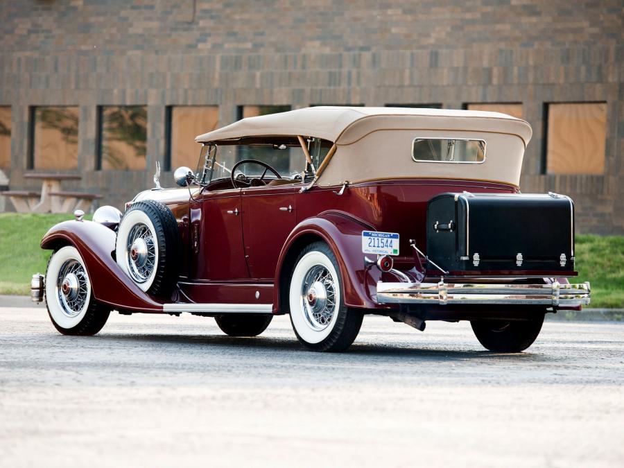 Packard Twelve Sport Phaeton 1933 года  (фото 6 из 13)
